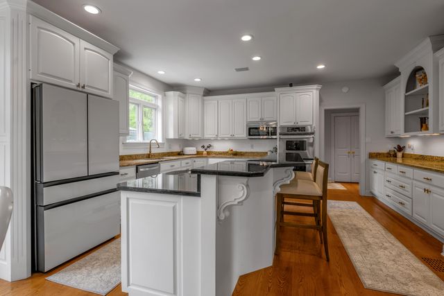 310 Ironwood Circle, Paris, KY 40361