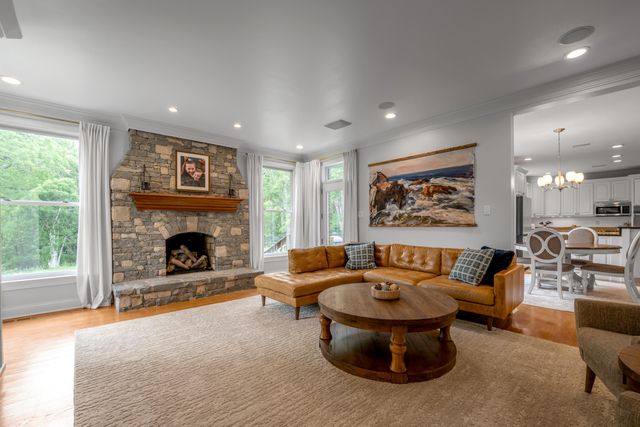 310 Ironwood Circle, Paris, KY 40361