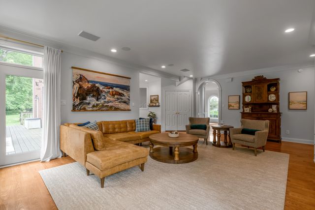 310 Ironwood Circle, Paris, KY 40361
