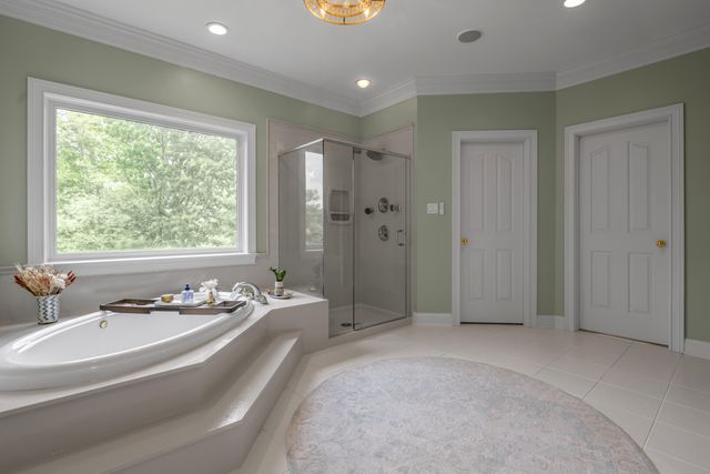 310 Ironwood Circle, Paris, KY 40361