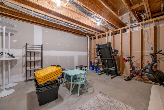 310 Ironwood Circle, Paris, KY 40361