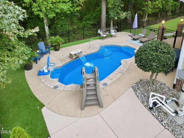 405 N Harrison Place Lane, Fuquay Varina, NC 27526