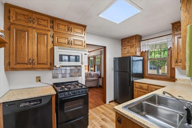 1104 Lawrence Street, Madison, WI 53715
