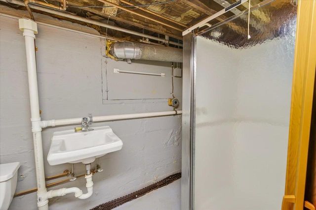 1104 Lawrence Street, Madison, WI 53715