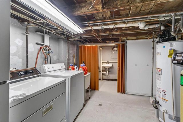 1104 Lawrence Street, Madison, WI 53715
