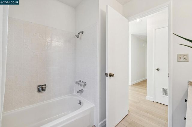 139 Regency Dr, Clayton, CA 94517