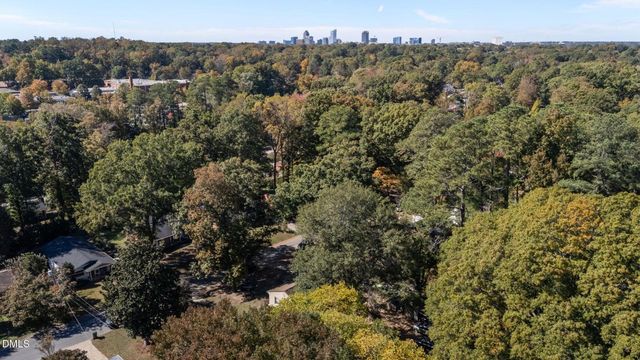 2425 Derby Drive, Raleigh, NC 27610