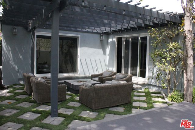 4109 Shadyglade Avenue, Studio City (los Angeles), CA 91604