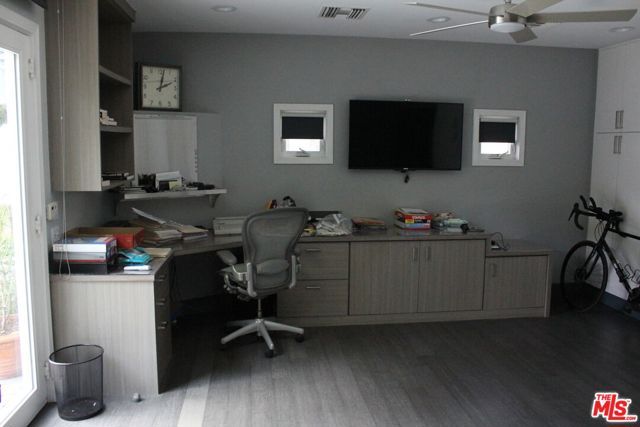4109 Shadyglade Avenue, Studio City (los Angeles), CA 91604