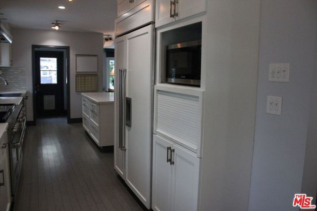 4109 Shadyglade Avenue, Studio City (los Angeles), CA 91604