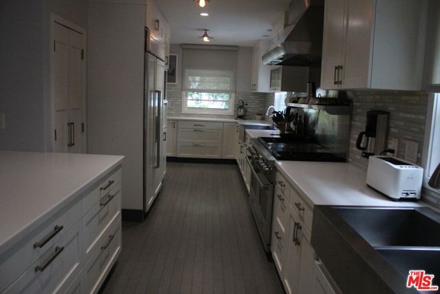 4109 Shadyglade Avenue, Studio City (los Angeles), CA 91604