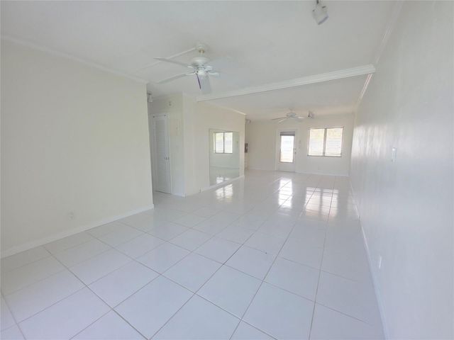 2131 NE 42nd Court 209e, Lighthouse Point, FL 33064