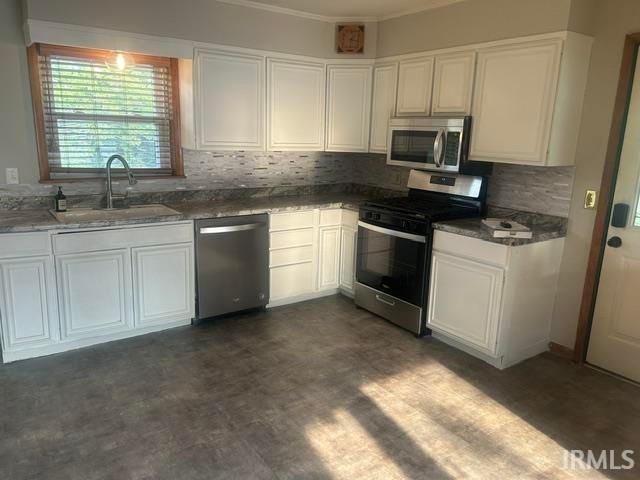 731 S Main Street, Upland, IN 46989