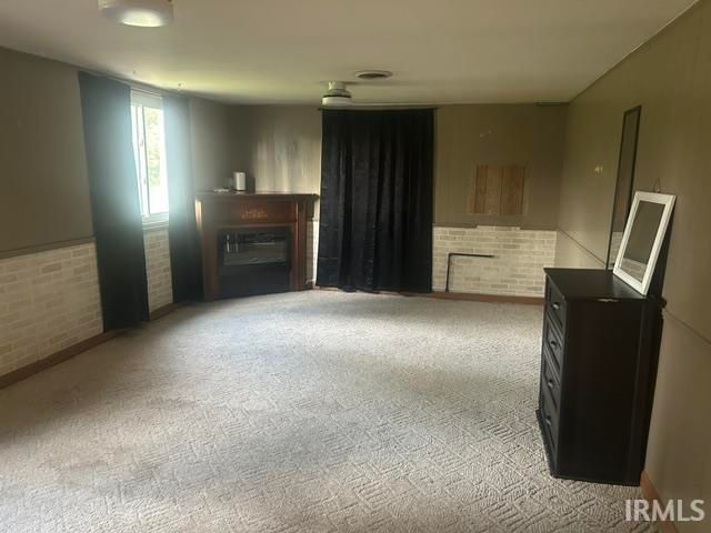 731 S Main Street, Upland, IN 46989