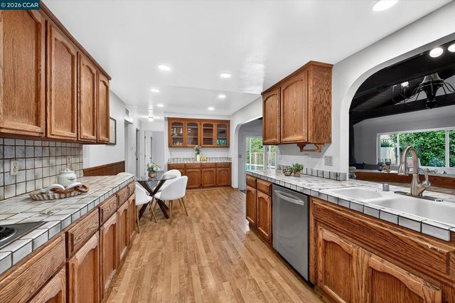 27 Milburn Court, San Ramon, CA 94583