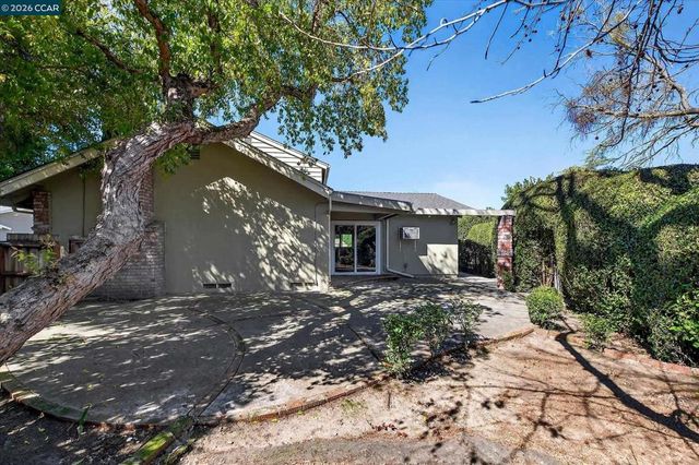 27 Milburn Court, San Ramon, CA 94583