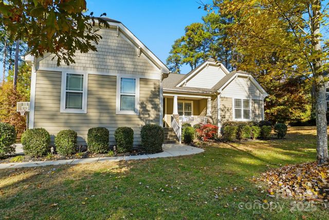 121 Skip Jack Point Court, Mooresville, NC 28117