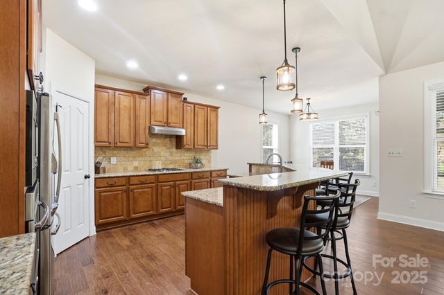 121 Skip Jack Point Court, Mooresville, NC 28117