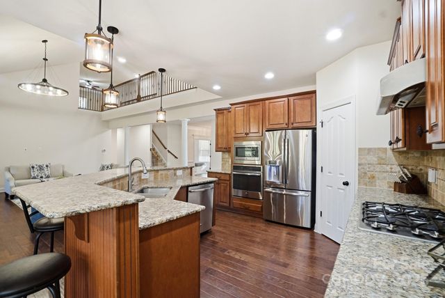 121 Skip Jack Point Court, Mooresville, NC 28117