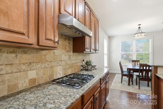 121 Skip Jack Point Court, Mooresville, NC 28117