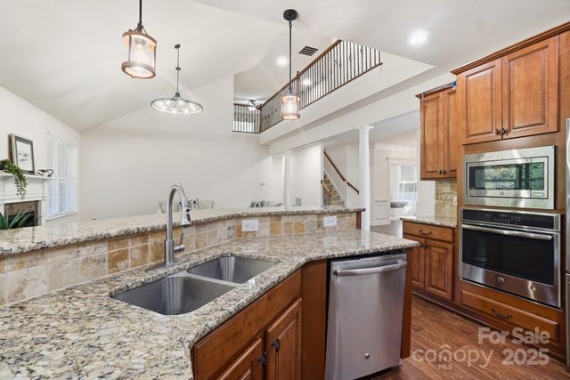 121 Skip Jack Point Court, Mooresville, NC 28117