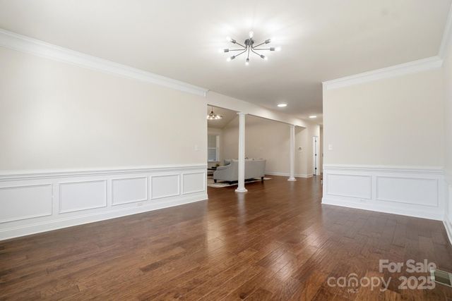 121 Skip Jack Point Court, Mooresville, NC 28117