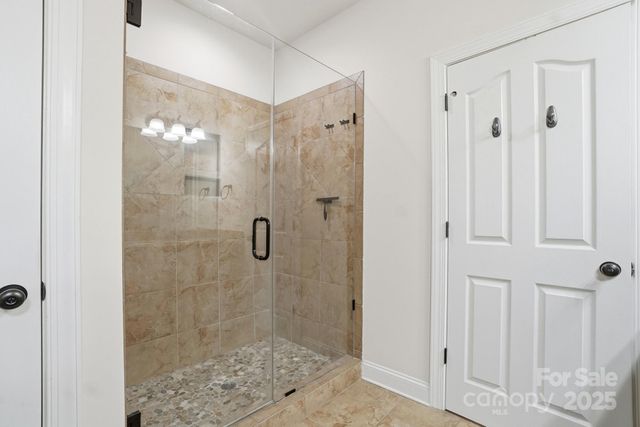 121 Skip Jack Point Court, Mooresville, NC 28117