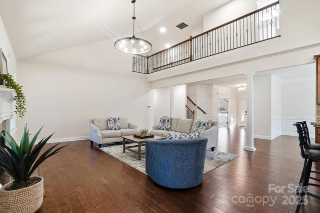 121 Skip Jack Point Court, Mooresville, NC 28117