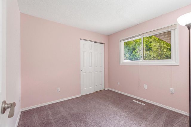 907 Monterey Drive, Shoreview, MN 55126