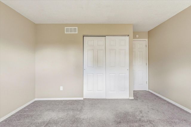 907 Monterey Drive, Shoreview, MN 55126