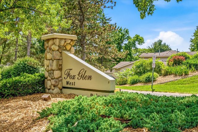 907 Monterey Drive, Shoreview, MN 55126