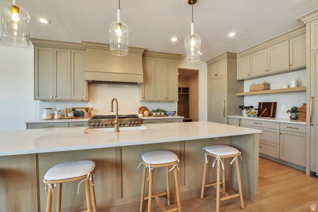 286 W SUMMERHILL LN, Centerville, UT 84014