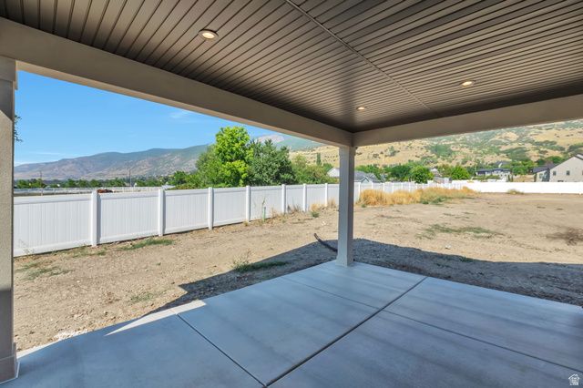 286 W SUMMERHILL LN, Centerville, UT 84014