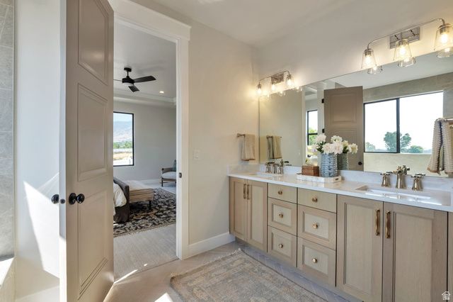 286 W SUMMERHILL LN, Centerville, UT 84014