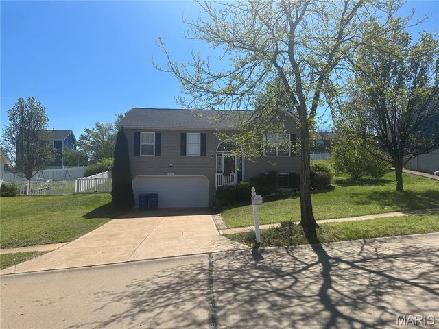 3094 Valley Oaks Drive, Imperial, MO 63052