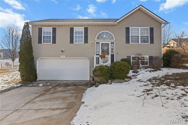 3094 Valley Oaks Drive, Imperial, MO 63052