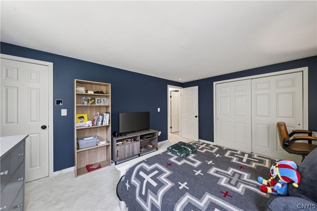 8302 Decoy Run, Manlius, NY 13104
