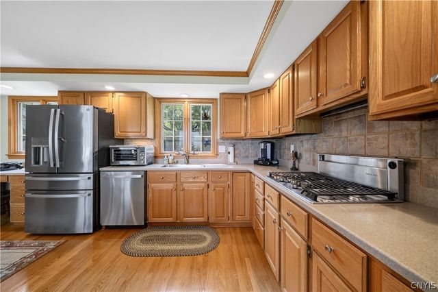 8302 Decoy Run, Manlius, NY 13104