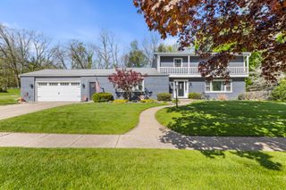329 Eaton Street, Battle Creek City, MI 49017
