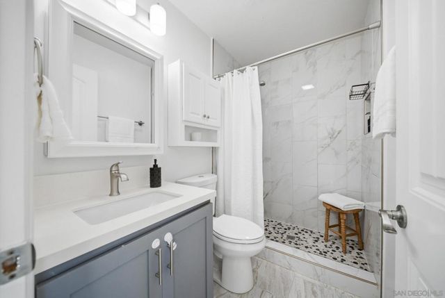 135 65Th, San Diego, CA 92114
