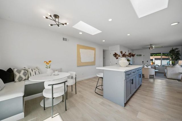 135 65Th, San Diego, CA 92114