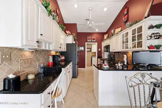 10902 Oxford Commons Ct, Louisville, KY 40291