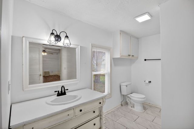 5904 Highway 76, E, Springfield, TN 37172