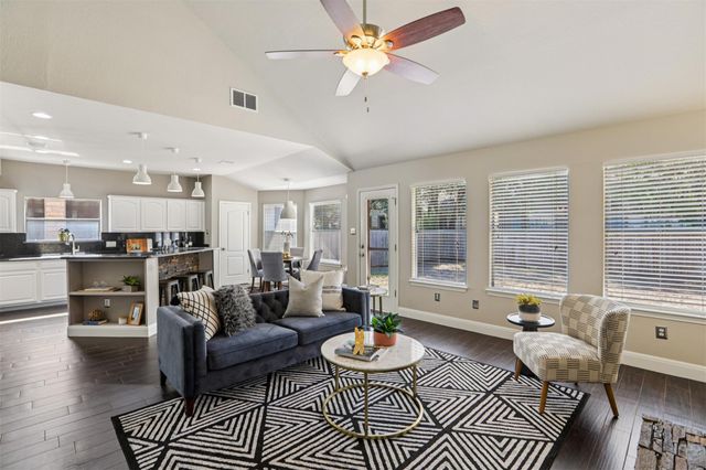 13162 Humphrey DR, Austin, TX 78729