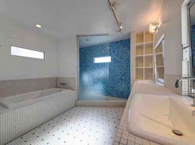 2920 Santa Clara Avenue SE, Albuquerque, NM 87106