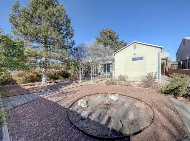 2920 Santa Clara Avenue SE, Albuquerque, NM 87106