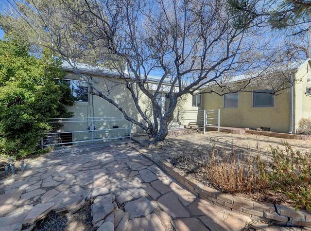 2920 Santa Clara Avenue SE, Albuquerque, NM 87106