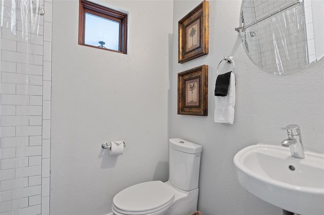 1900 Ullrich Ave, Austin, TX 78756