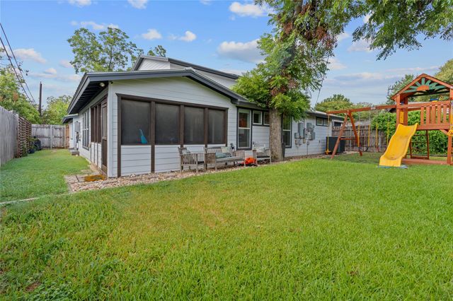 1900 Ullrich Ave, Austin, TX 78756