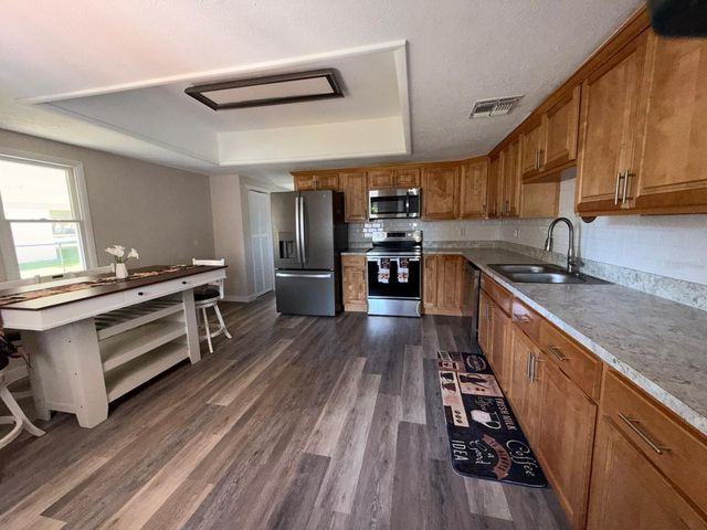 208 CENTER STREET, Auburndale, FL 33823